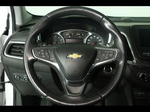 Used 2020 Chevrolet Equinox LT w/ Sport Edition image 13