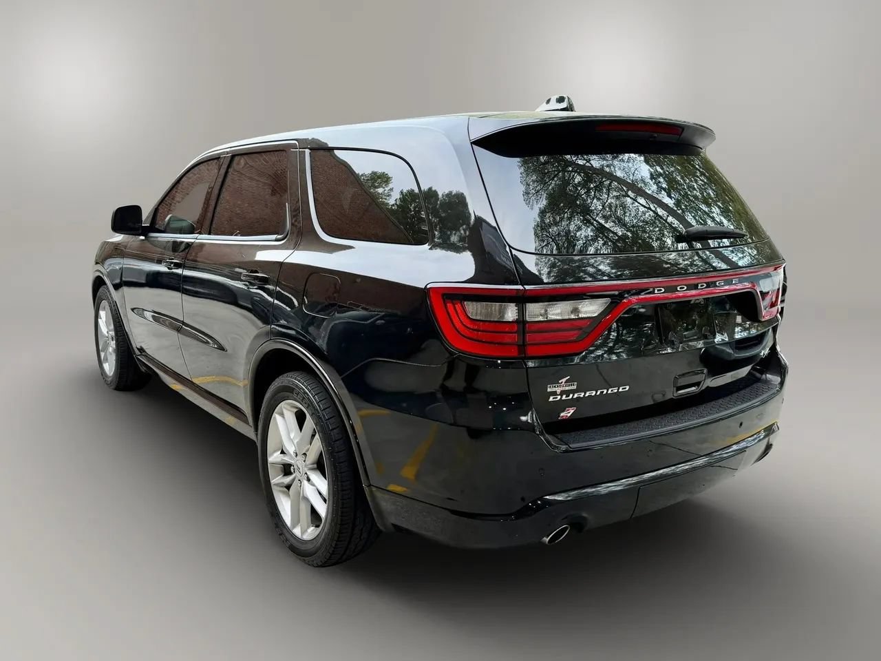 Used 2022 Dodge Durango R/T AWD/4WD image 3