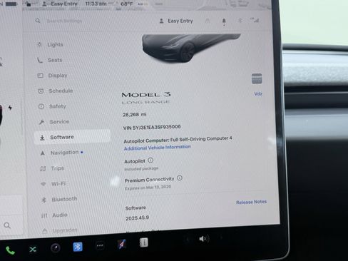Used 2025 Tesla Model 3 Long Range RWD image 3