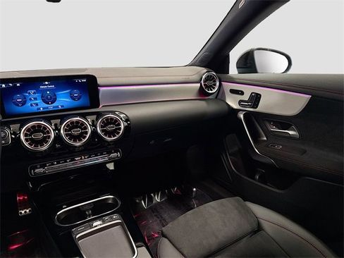 Certified 2025 Mercedes-Benz CLA 250 4MATIC image 24