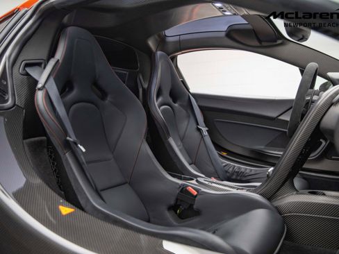 Used 2015 McLaren P1 RWD image 34