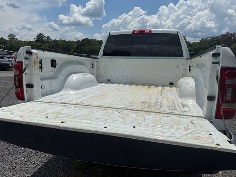Used 2024 RAM 2500 Laramie w/ Safety Group AWD/4WD image 30