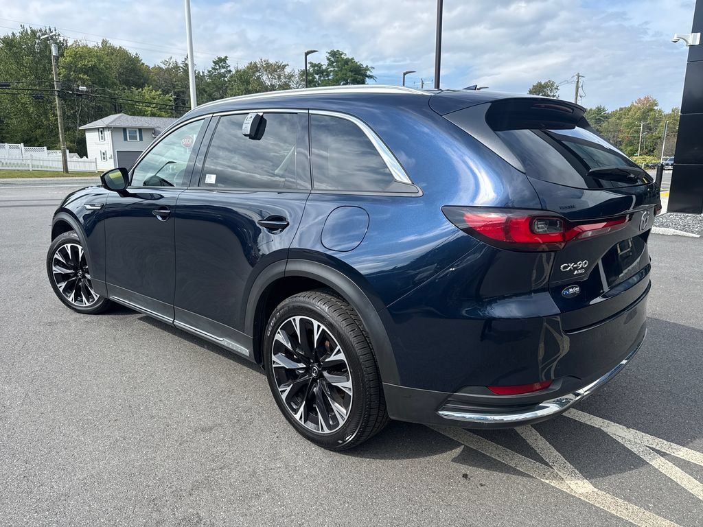 Used 2025 MAZDA CX-90 Plug-In Hybrid w/ Premium Plus AWD/4WD image 3