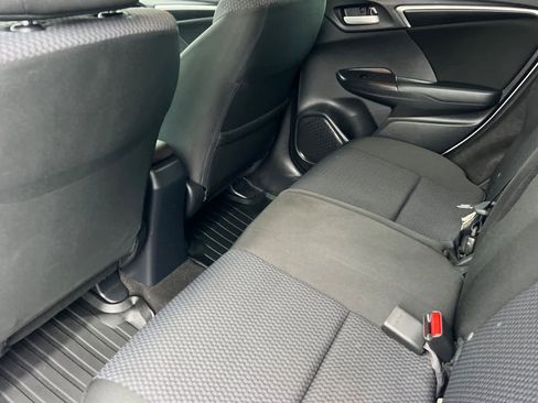 Used 2020 Honda Fit LX image 4