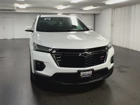 Certified 2023 Chevrolet Traverse RS AWD/4WD image 3