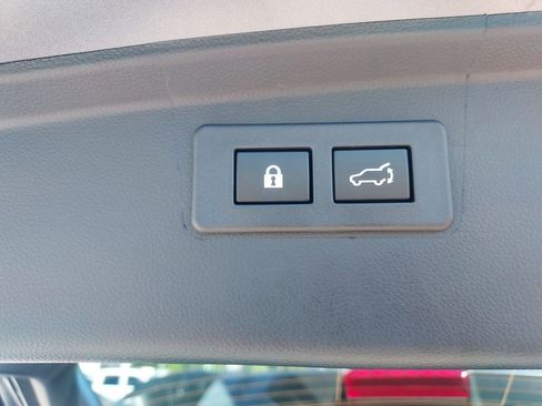 Certified 2025 Subaru Outback Premium AWD/4WD image 29