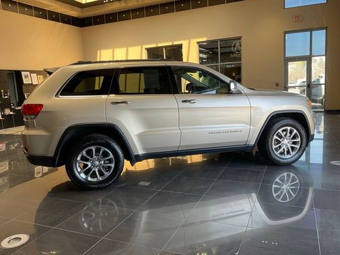 Used 2014 Jeep Grand Cherokee Limited image 6