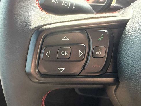 Used 2024 Jeep Wrangler Unlimited Rubicon w/ Technology Group AWD/4WD image 10