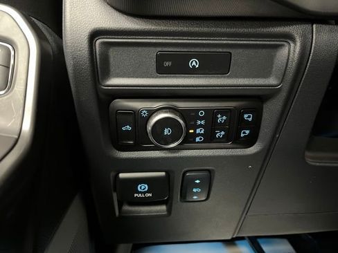 Used 2025 Ford F150 Lariat w/ Equipment Group 502A High AWD/4WD image 34