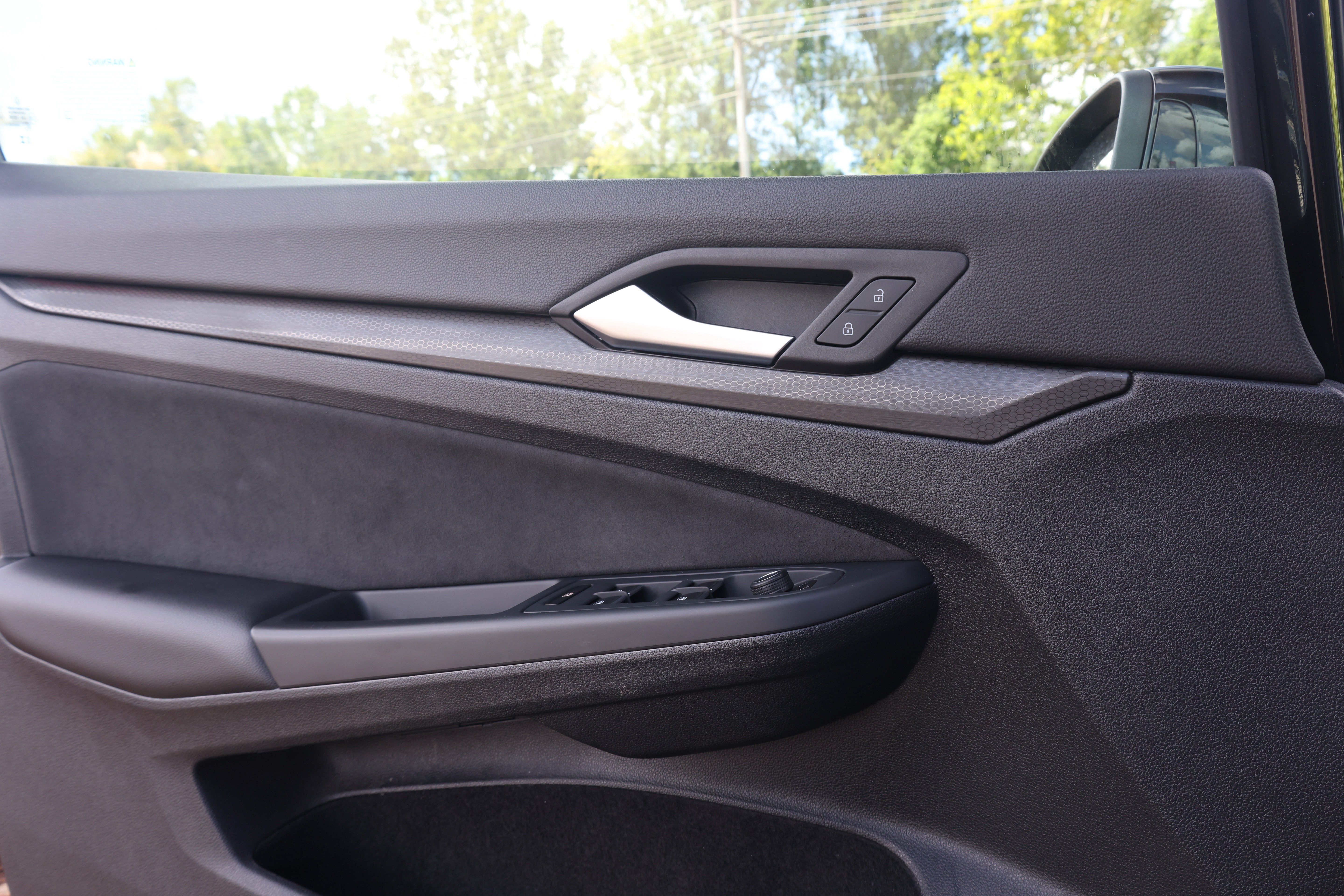 Used 2024 Volkswagen GTI S FWD image 23