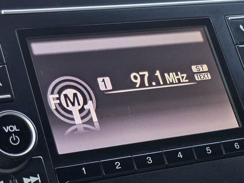 Used 2019 Honda Pilot LX image 19