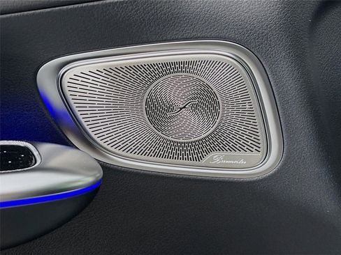 Certified 2025 Mercedes-Benz GLC 300 4MATIC image 16