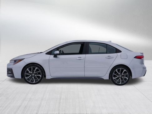 Used 2022 Toyota Corolla XSE image 4