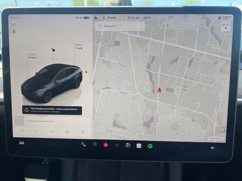 Used 2024 Tesla Model Y Long Range AWD/4WD image 12
