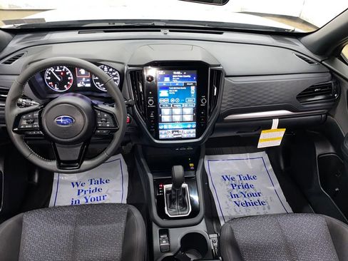 Certified 2025 Subaru Forester Premium AWD/4WD image 29