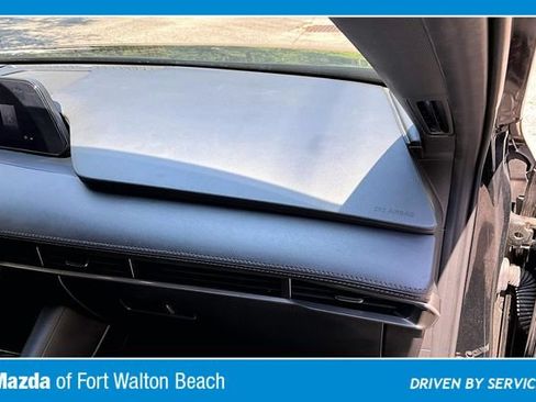 Used 2024 MAZDA MAZDA3 s FWD image 23