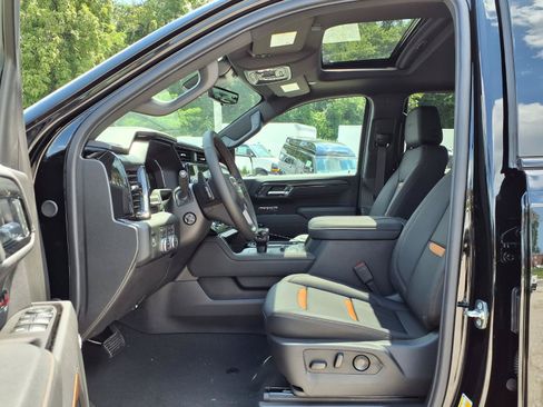 New 2026 GMC Sierra 1500 AT4 w/ AT4 Premium Package AWD/4WD image 14
