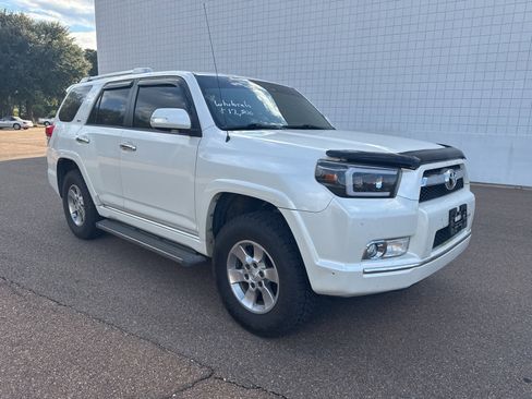 Used 2012 Toyota 4Runner SR5 image 1