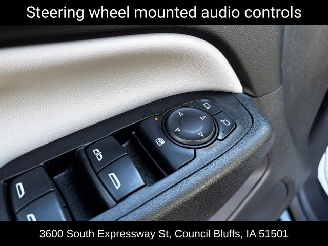 Used 2021 Chevrolet Equinox LS w/ LS Convenience Package AWD/4WD image 17