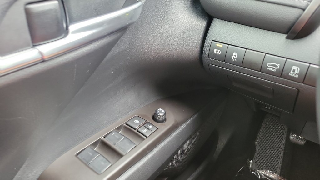 Used 2024 Toyota Camry SE FWD image 19
