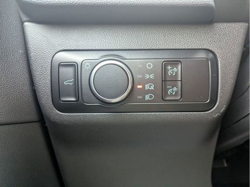 Used 2025 Ford Escape ST-Line w/ Tech Pack #1 FWD image 24