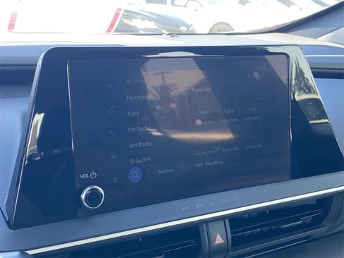 Certified 2024 Toyota Prius LE image 28