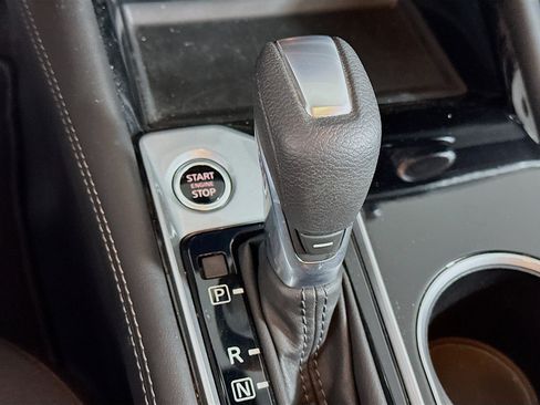 Used 2023 Nissan Altima 2.5 SV FWD image 24
