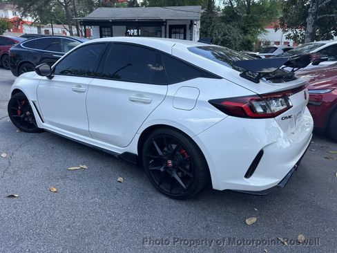 Used 2024 Honda Civic Type R image 4