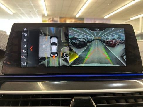 Used 2018 BMW M550i xDrive AWD/4WD image 15