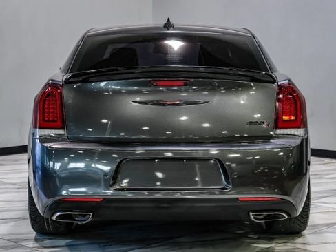 Used 2021 Chrysler 300 S RWD image 9