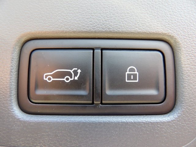 Certified 2026 Hyundai Santa Fe SE FWD image 25