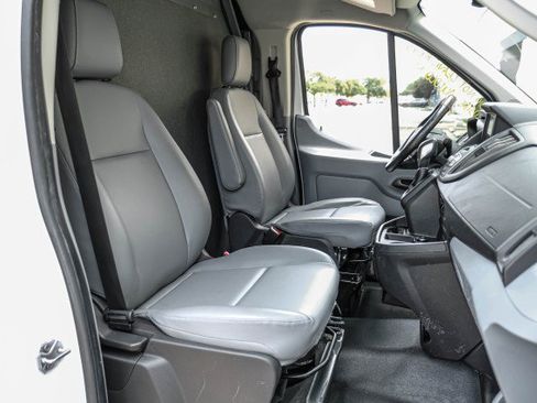 Used 2017 Ford Transit 350 148 Low Roof RWD image 31