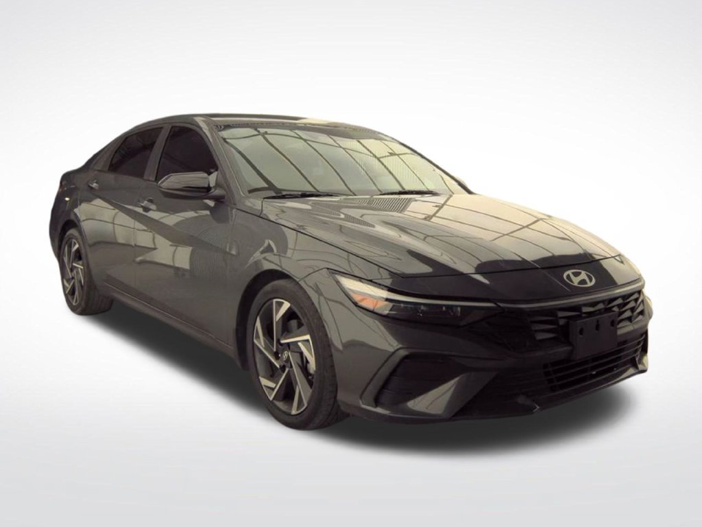 Used 2025 Hyundai Elantra Sport FWD image 6