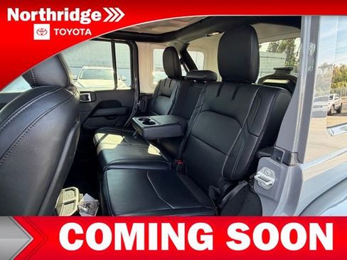 Used 2023 Jeep Wrangler Unlimited Rubicon 4xe w/ Steel Bumper Group image 7