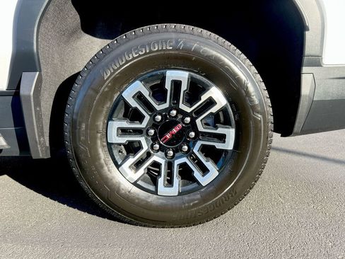 New 2026 GMC Sierra EV Elevation AWD/4WD image 68