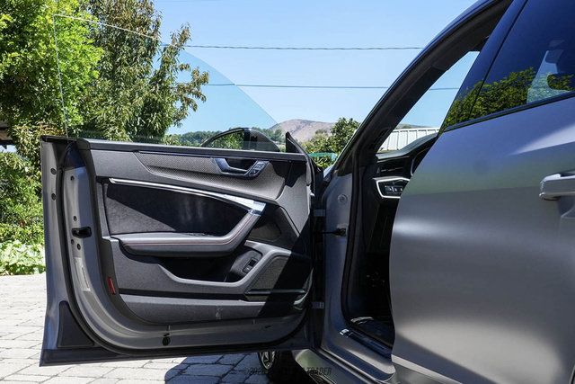 Used 2021 Audi RS 7 Sportback AWD/4WD image 40