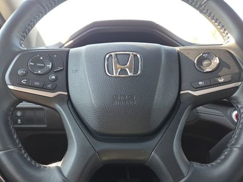 Used 2023 Honda Odyssey EX-L image 32