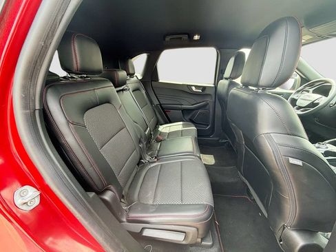 Used 2023 Ford Escape ST-Line w/ Tech Pack #1 AWD/4WD image 29