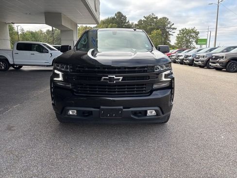Used 2022 Chevrolet Silverado 1500 RST w/ Z71 Off-Road Package image 2