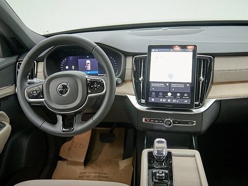 New 2026 Volvo XC90 B6 Plus w/ Protection Package AWD/4WD image 23