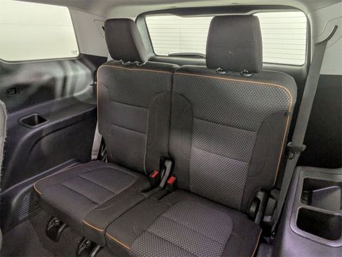 Used 2023 GMC Acadia AT4 w/ Trailering Package image 28