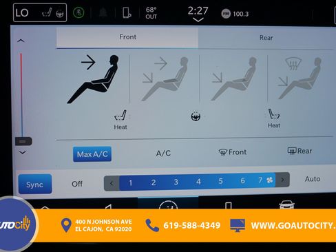 Used 2023 Chrysler Pacifica Touring-L FWD image 22
