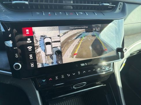 New 2026 Jeep Grand Cherokee Limited image 16