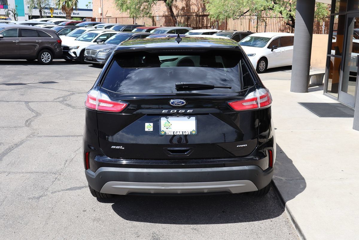 Used 2021 Ford Edge SEL w/ Cargo Accessory Package AWD/4WD image 10