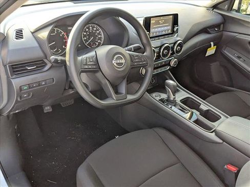 New 2025 Nissan Sentra S image 3