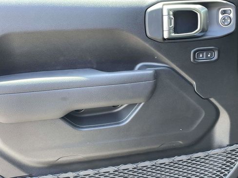 New 2026 Jeep Gladiator Sport AWD/4WD image 23