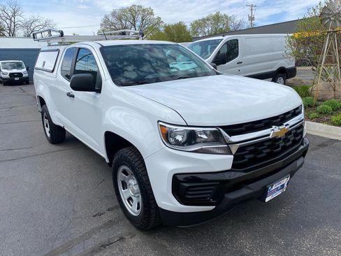 Used 2022 Chevrolet Colorado W/T w/ WT Convenience Package AWD/4WD image 3