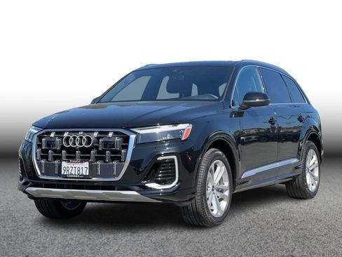 Used 2025 Audi Q7 3.0T Premium Plus AWD/4WD image 1