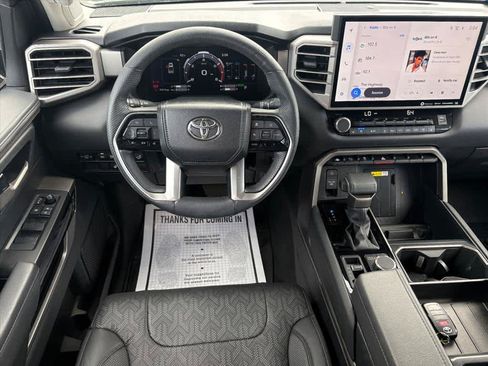 Used 2023 Toyota Tundra Limited AWD/4WD image 4