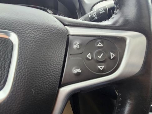 Certified 2022 GMC Terrain SLT w/ LPO, Floor Liner Package image 36